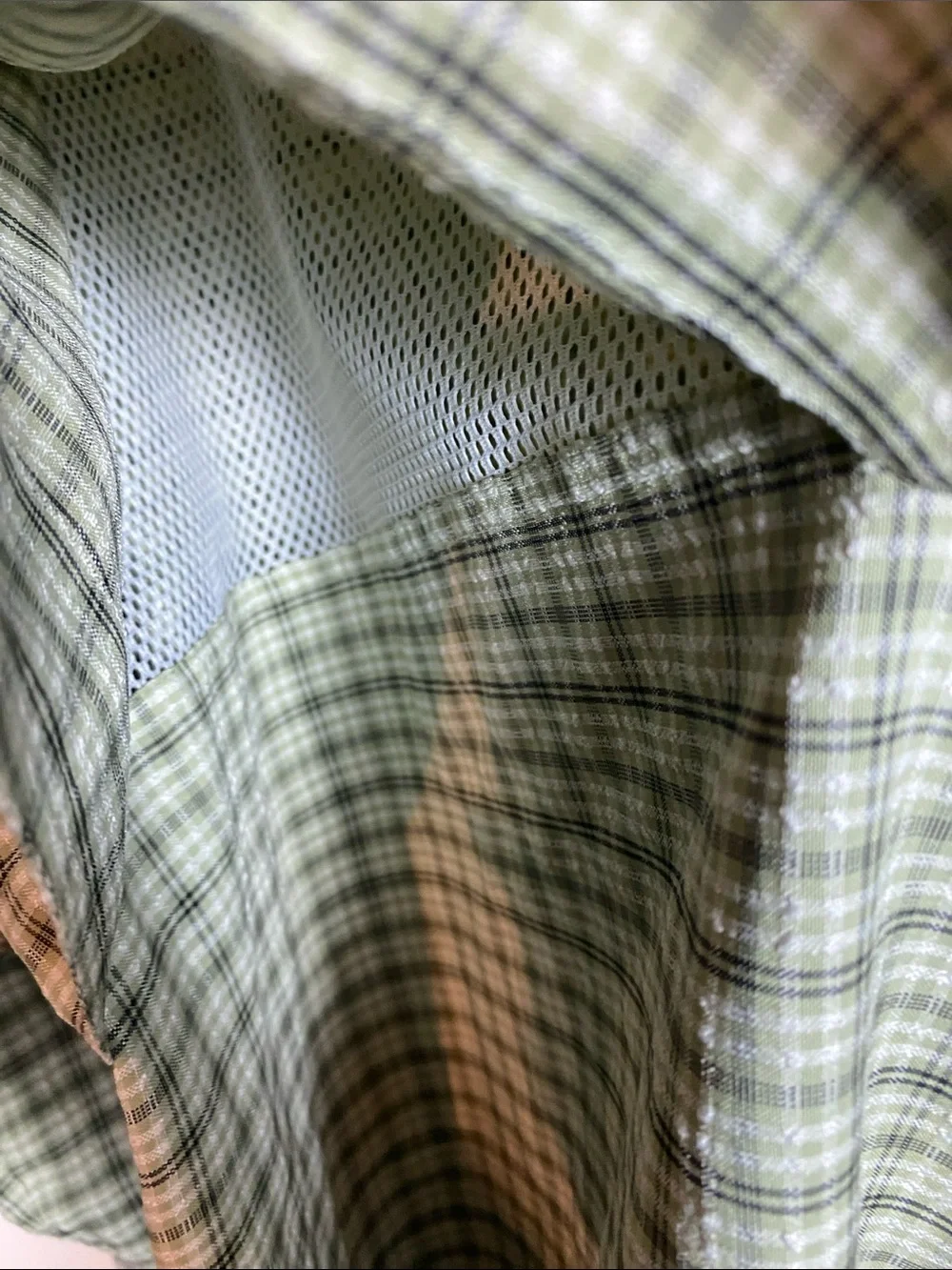 The North Face Olive Green Plaid Men’s Shirt with White Accents Size M